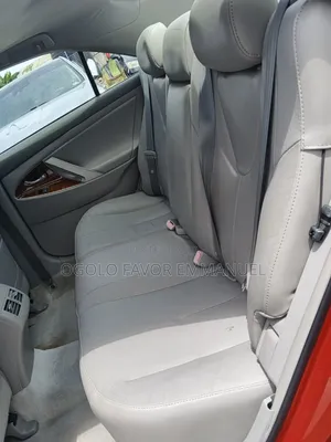Toyota Camry XLE V6 4dr Sedan (3.5L 6cyl 6AM) 2010 Red