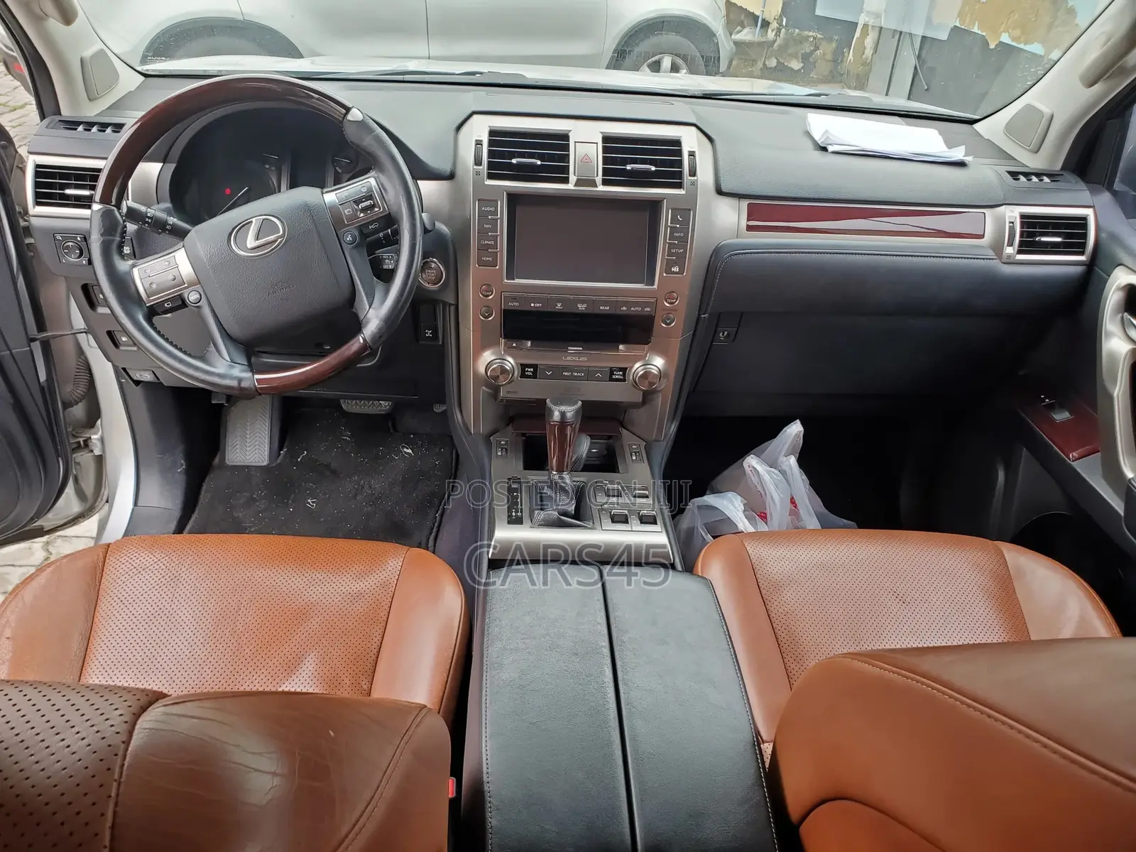 Lexus GX 2019 Silver