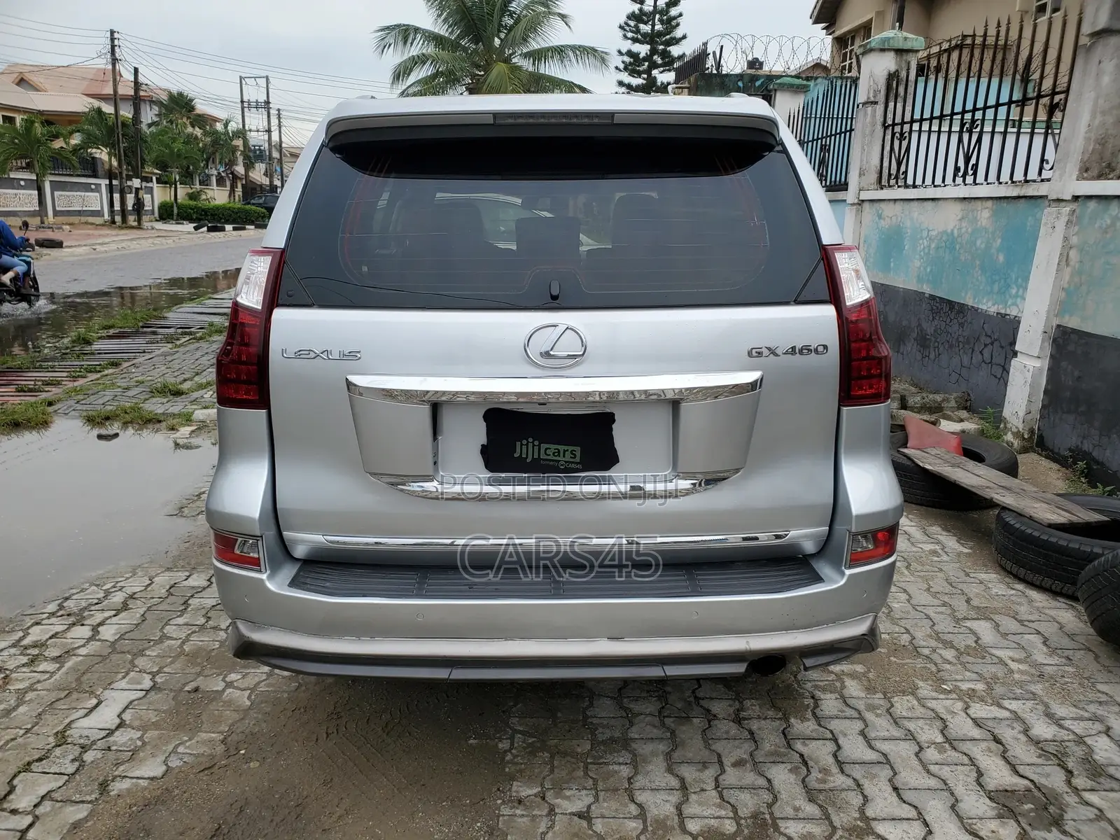 Lexus GX 2019 Silver