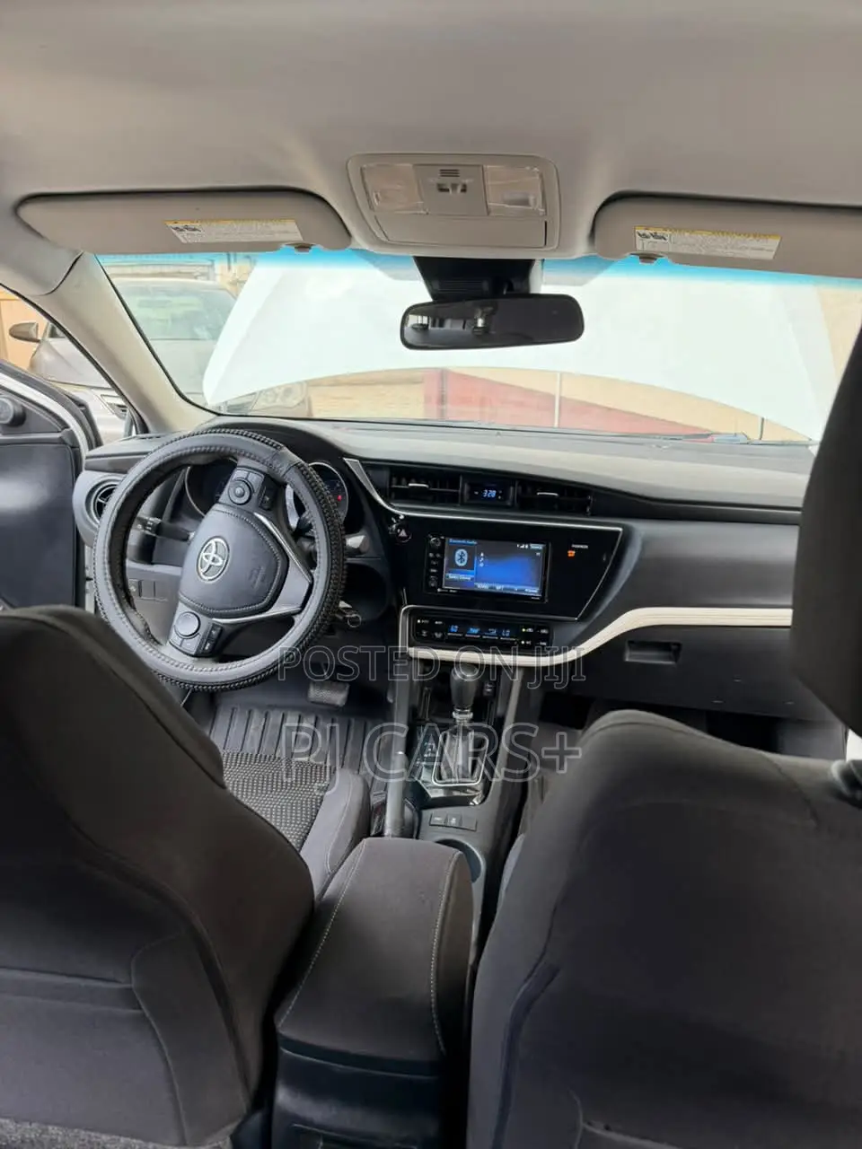 Toyota Corolla 2017 White