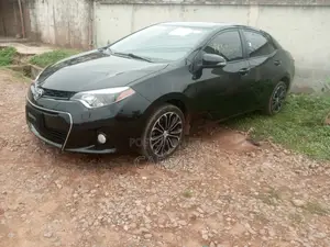 Toyota Corolla L 4dr Sedan (1.8L 4cyl 4A) 2015