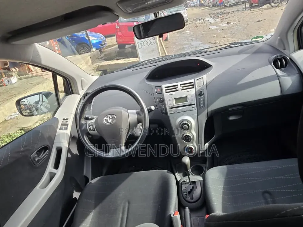 Toyota Yaris 2008 Blue