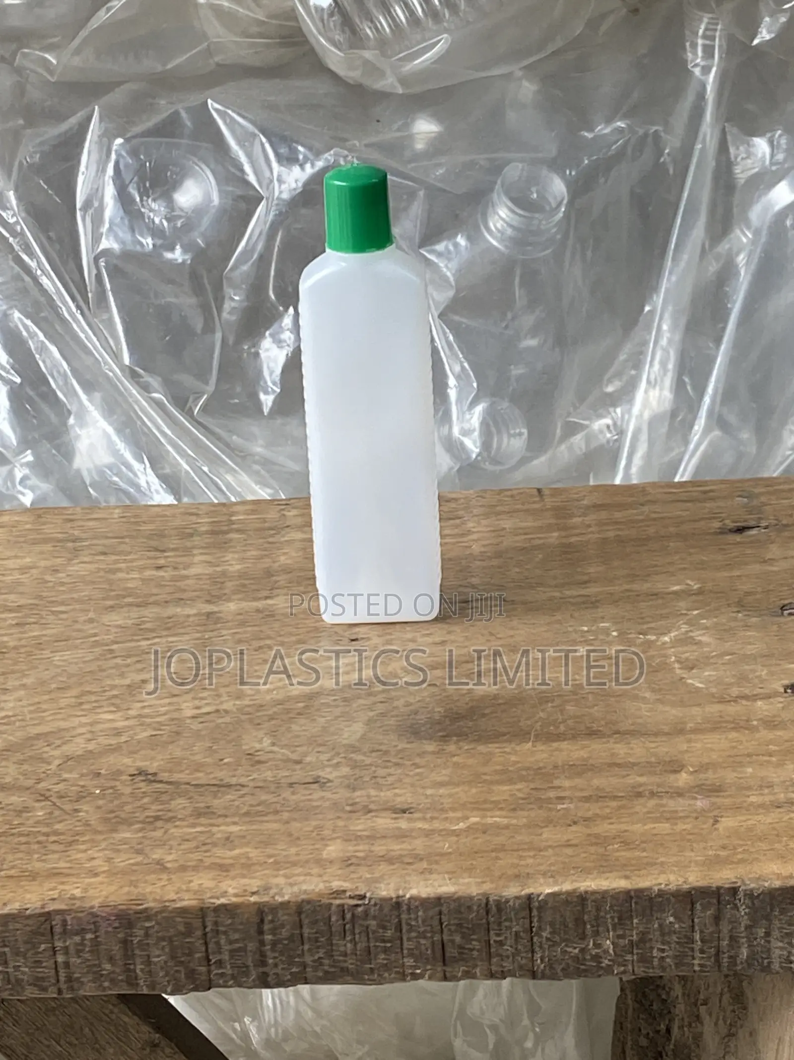 Nail Remover Plastics Container