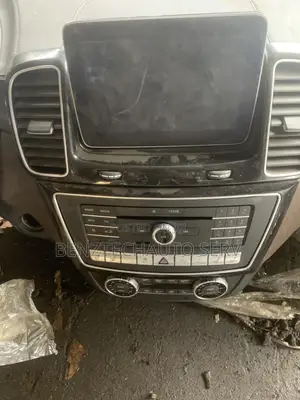 Gle Screen and Radio