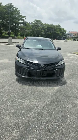 Toyota Camry 2019 Black