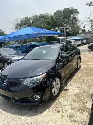 Toyota Camry 2013 Black