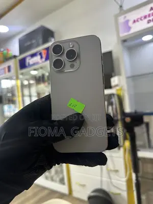 Apple iPhone 15 Pro 256 GB