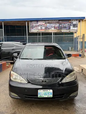 Toyota Camry SE V6 4dr Sedan (3.3L 6cyl 5A) 2004 Brown