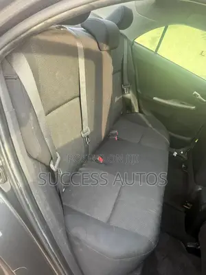 Toyota Corolla S 4dr Sedan (1.8L 4cyl 4A) 2010 Gray