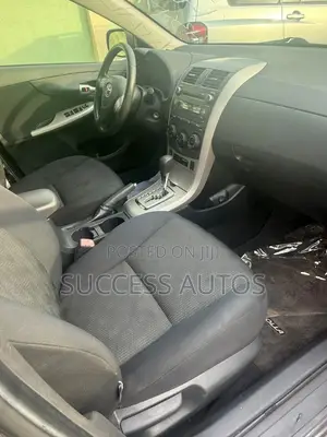 Toyota Corolla S 4dr Sedan (1.8L 4cyl 4A) 2010 Gray