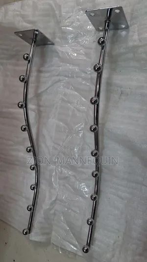 9 Pin Wall Hanger