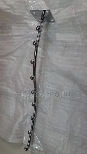 9 Pin Wall Hanger