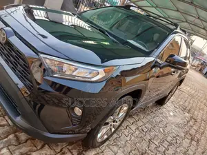 Toyota RAV4 2019 Black