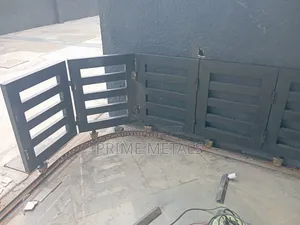 Retractable Sliding Gate