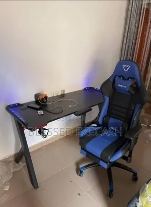 Best and Standard Quality Game Table and Chair