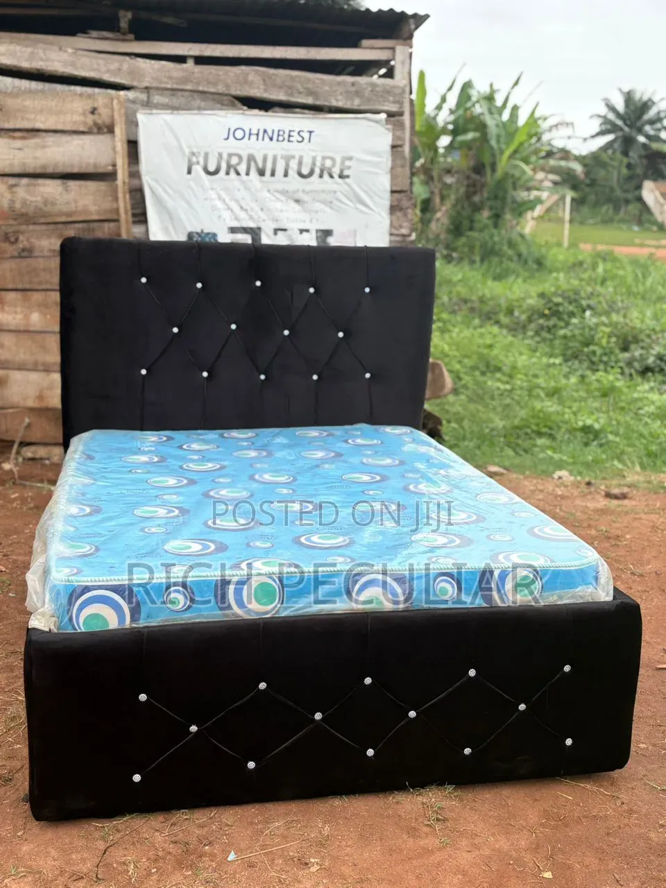 Bedframe and Mattress