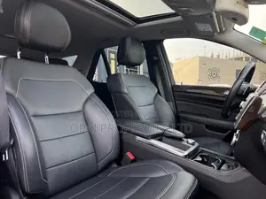 Mercedes-Benz M Class ML 350 4Matic 2013 Black