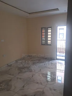 2bdrm Apartment in Off Unipetrol for rent