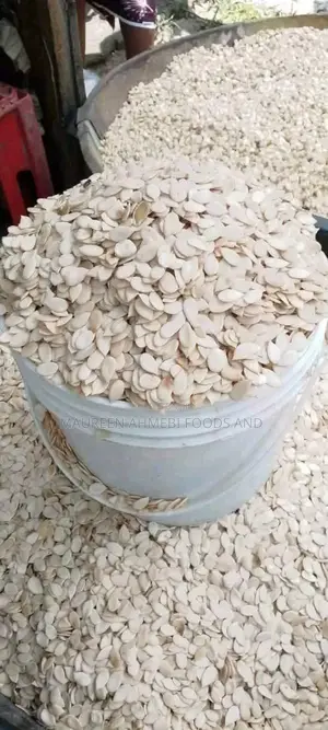Egusi Hand Peel