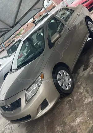 Toyota Corolla 1.8 LE 2008 Gold