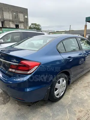 Honda Civic LX 4dr Sedan (1.8L 4cyl 5M) 2014 Blue