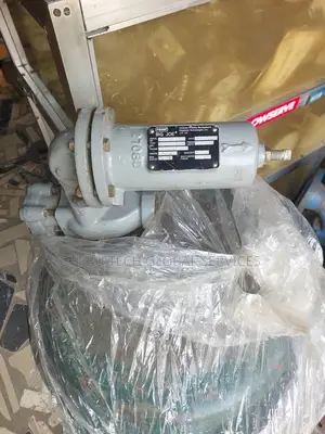 Fisher Controls Big Joe Type 630 High-Pressure Industrial