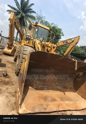 Clean 966f Wheeloader Cat