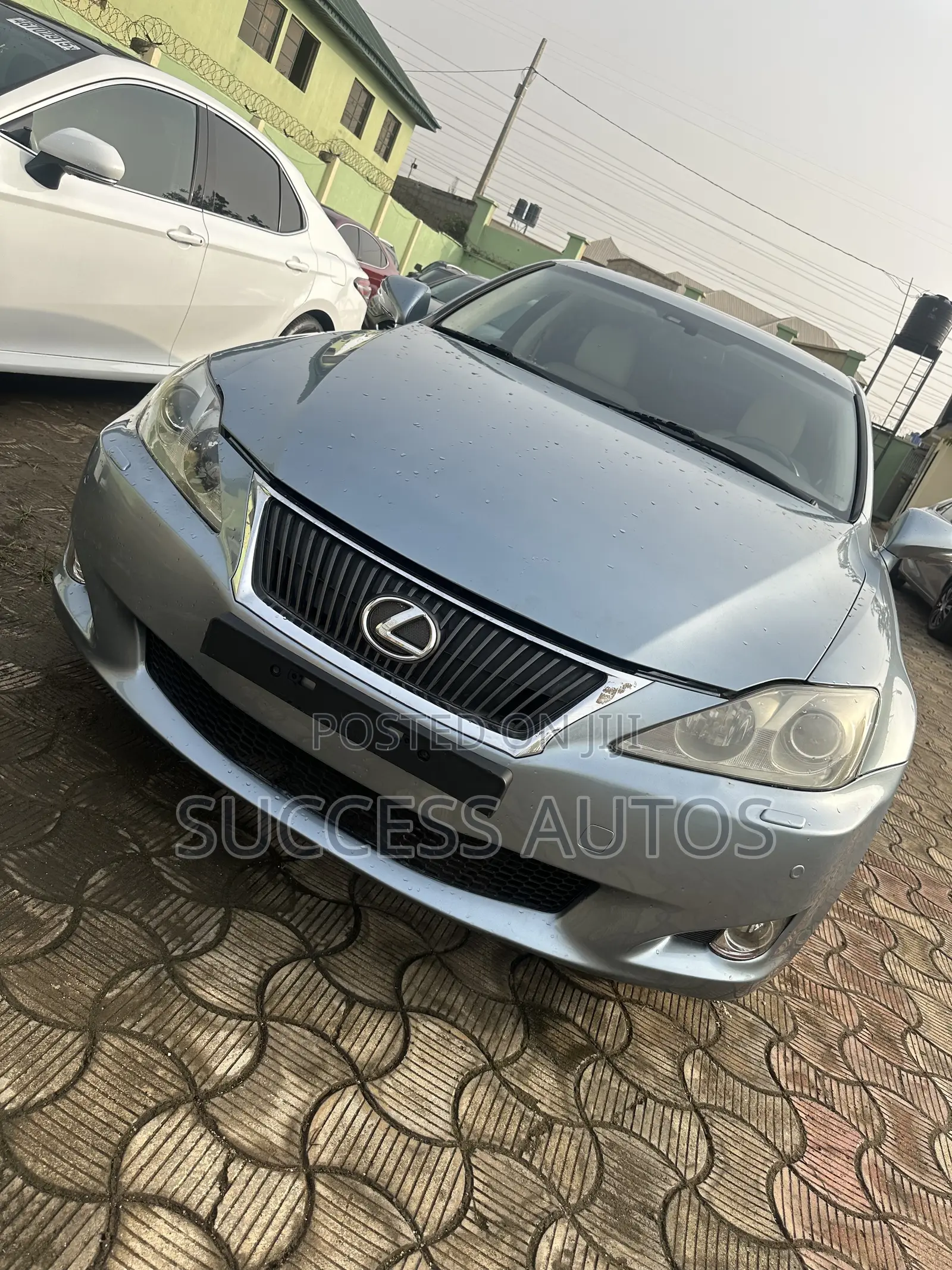 Lexus IS 250 2010 Blue
