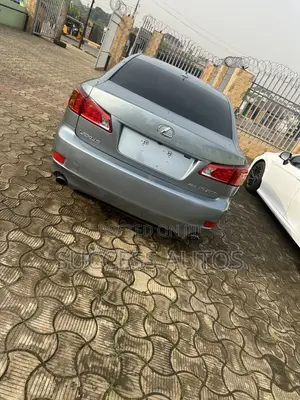 Lexus IS 250 2010 Blue