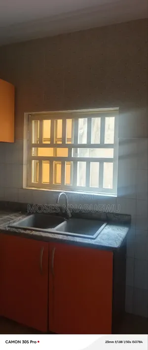 2bdrm Block of Flats in Royal Avenue Estate, Trans Amadi for rent