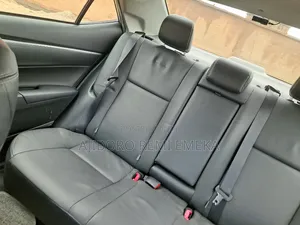 Toyota Corolla Altis 2015 Silver