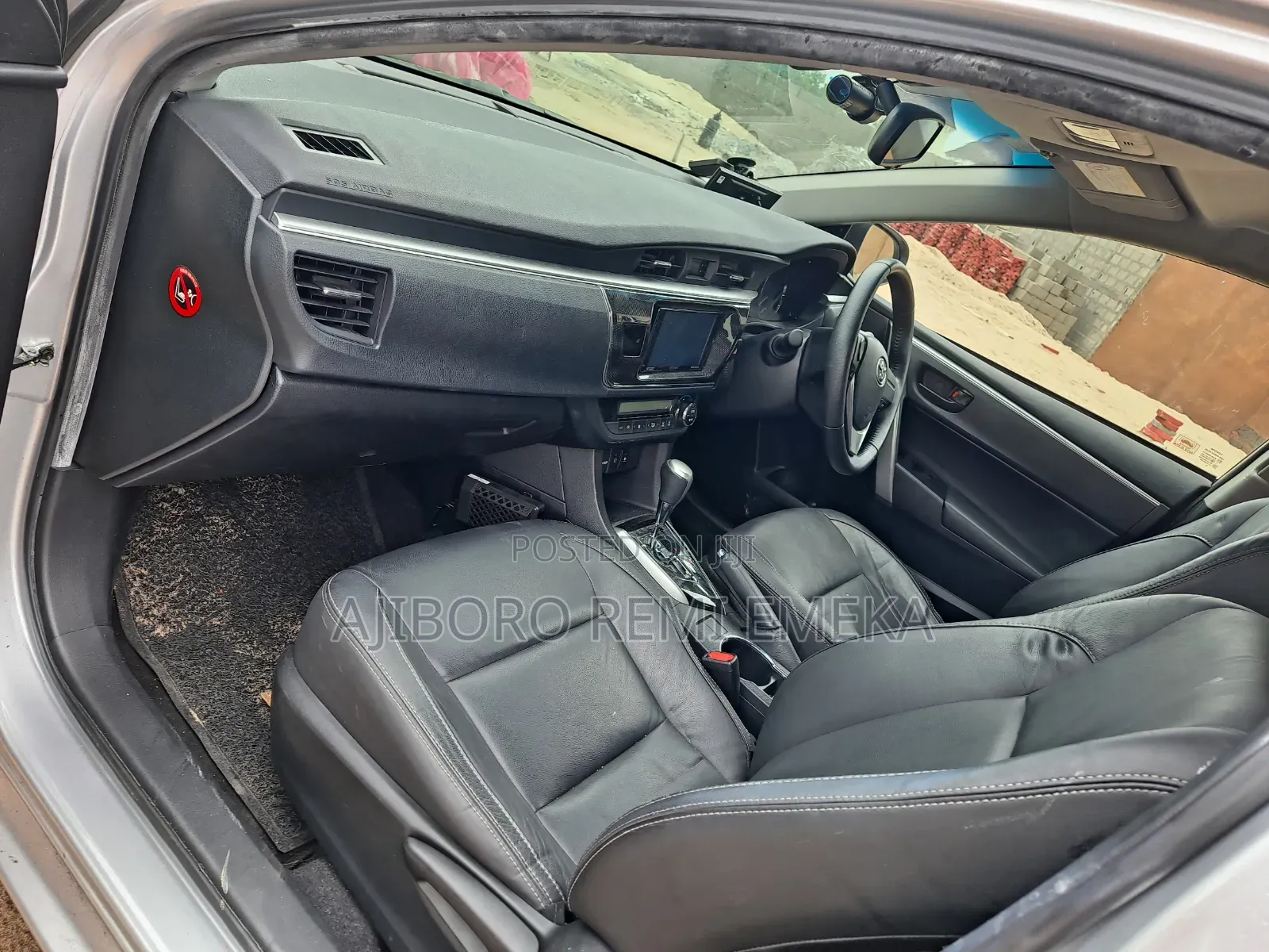 Toyota Corolla Altis 2015 Silver
