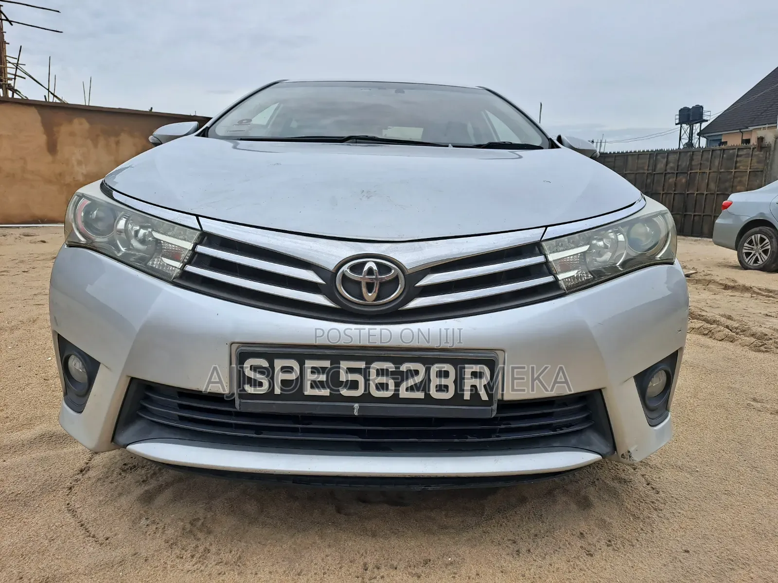 Toyota Corolla Altis 2015 Silver