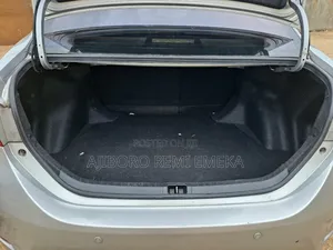 Toyota Corolla Altis 2015 Silver