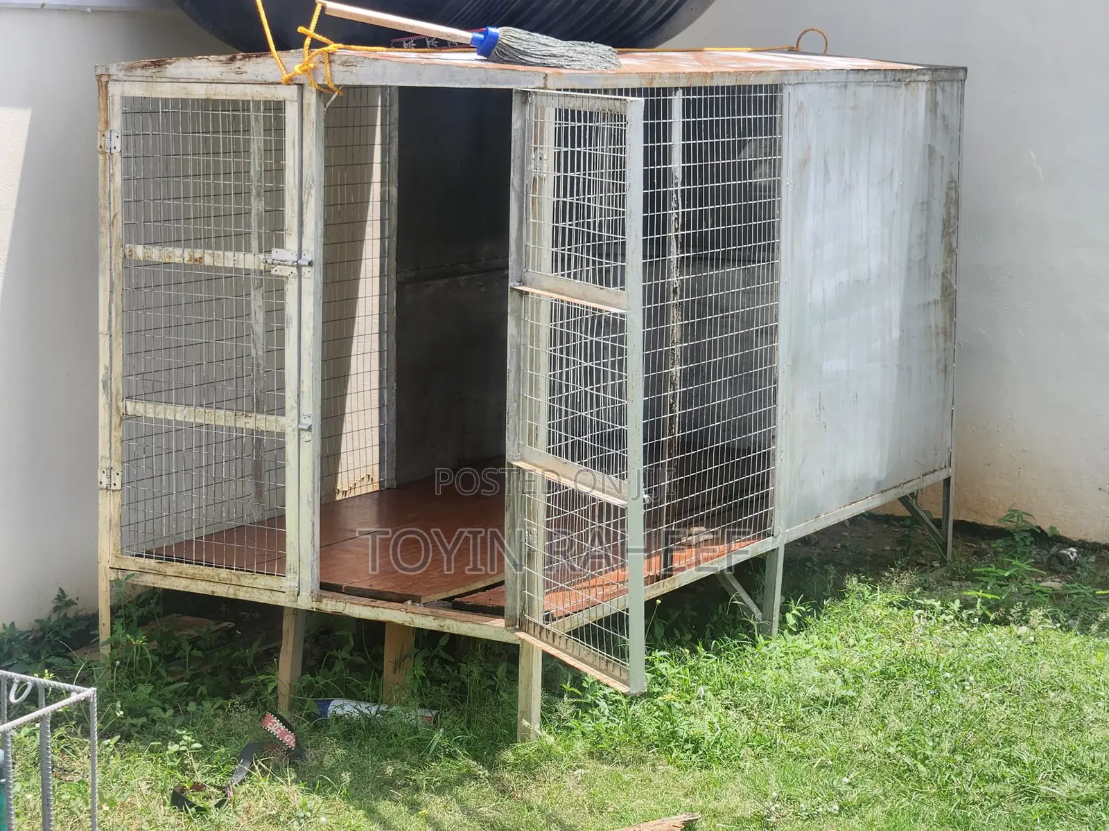 Large Pet House/ Cage