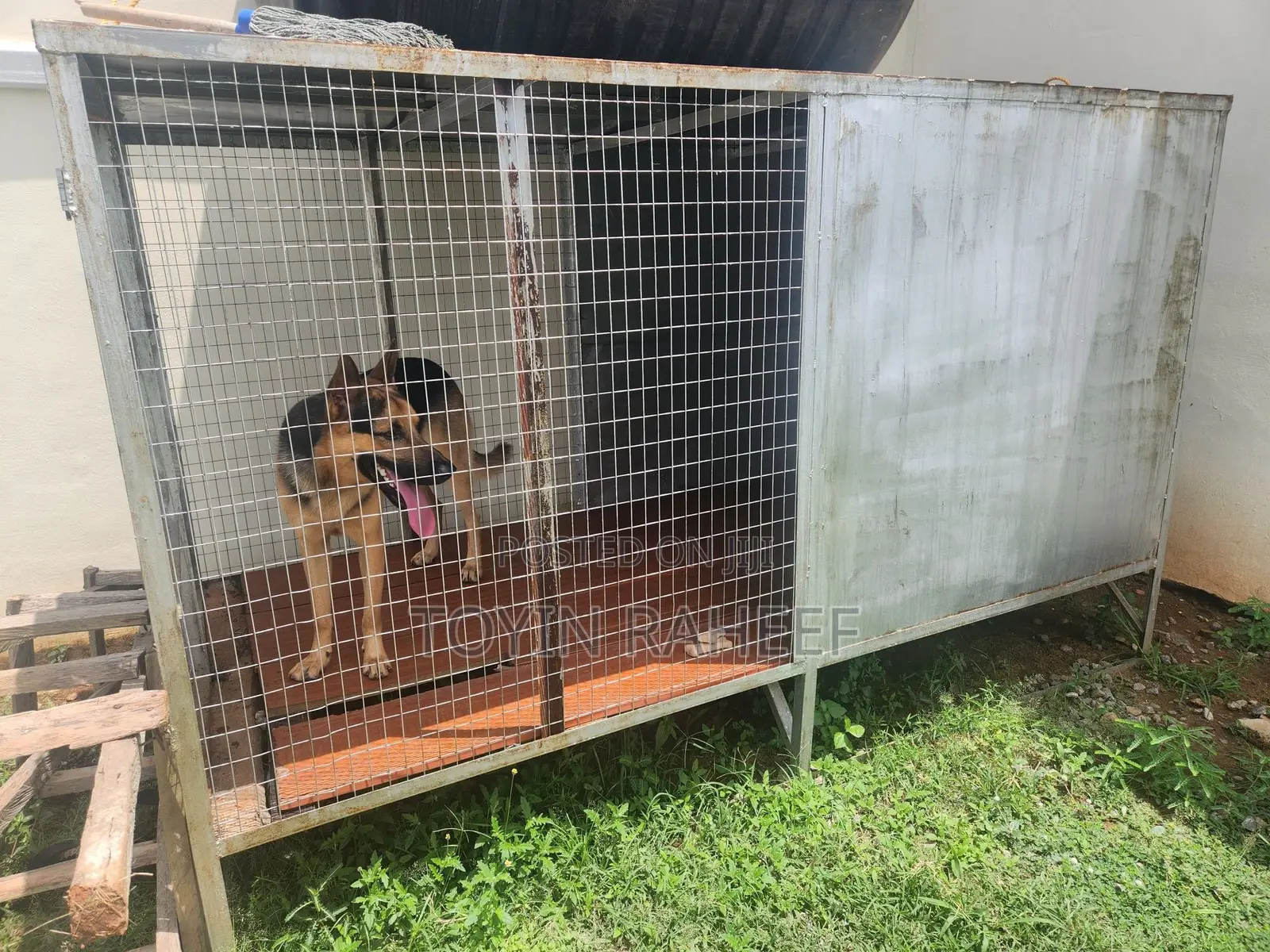 Large Pet House/ Cage