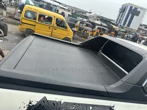 Automatic Boost Cover Roller for Toyota Hilxu 2026