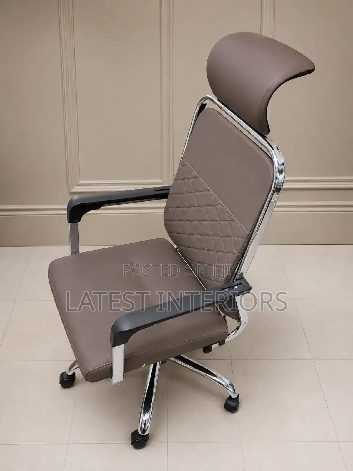 Executive Office Chair With Headrest