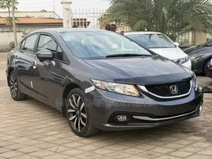 Honda Civic EX-L w/Navigation 4dr Sedan (1.8L 4cyl CVT) 2015 Gray