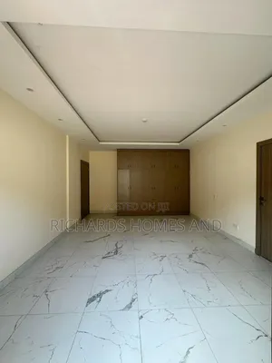 3bdrm Block of Flats in Old Ikoyi for rent