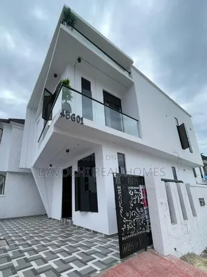4bdrm Duplex in Ikota for sale