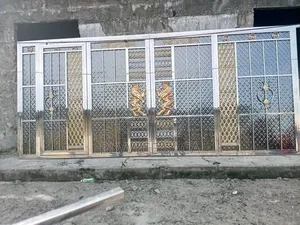 Stainless Gate Black Plate