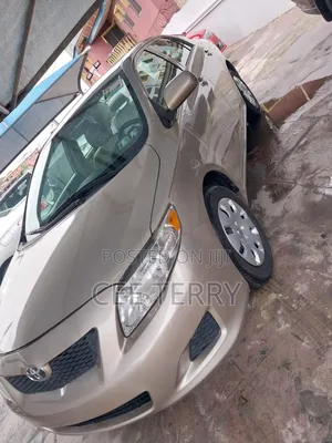 Toyota Corolla 1.8 LE 2008 Gold