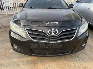 Toyota Camry LE 4dr Sedan (2.5L 4cyl 6AM) 2010 Black