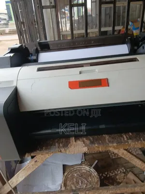Canon Tm200