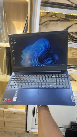Laptop Lenovo Ideapad 3 8GB AMD Ryzen 5 SSD 256GB