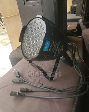 Lpc007 Led 54x4w RGBW 4-in-1 Par Can Stage Light