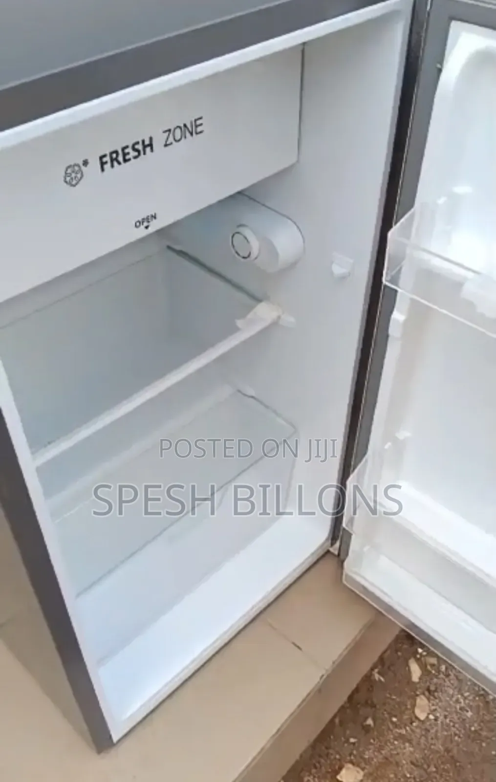 Hisense 100l Refrigerator | Rapid Freezing | Ice Maker 100% Guarantee