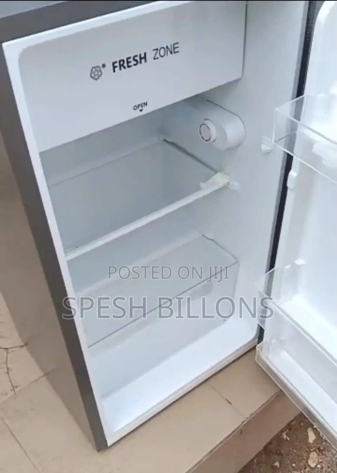 Hisense 100l Refrigerator | Rapid Freezing | Ice Maker 100% Guarantee
