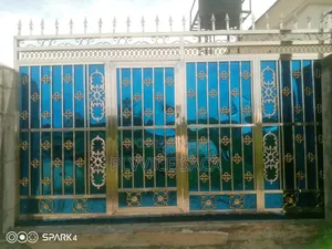 Stainless Steel Star Gate
